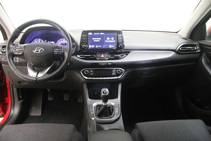Hyundai i30 1.0 TGDI Klass LR 48V 120